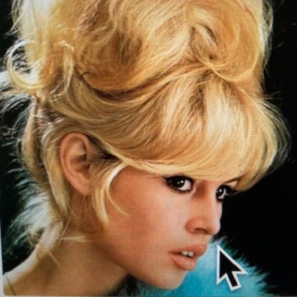 Bonwit Teller Chiffon Peignoir Set - Picture 16 of 16